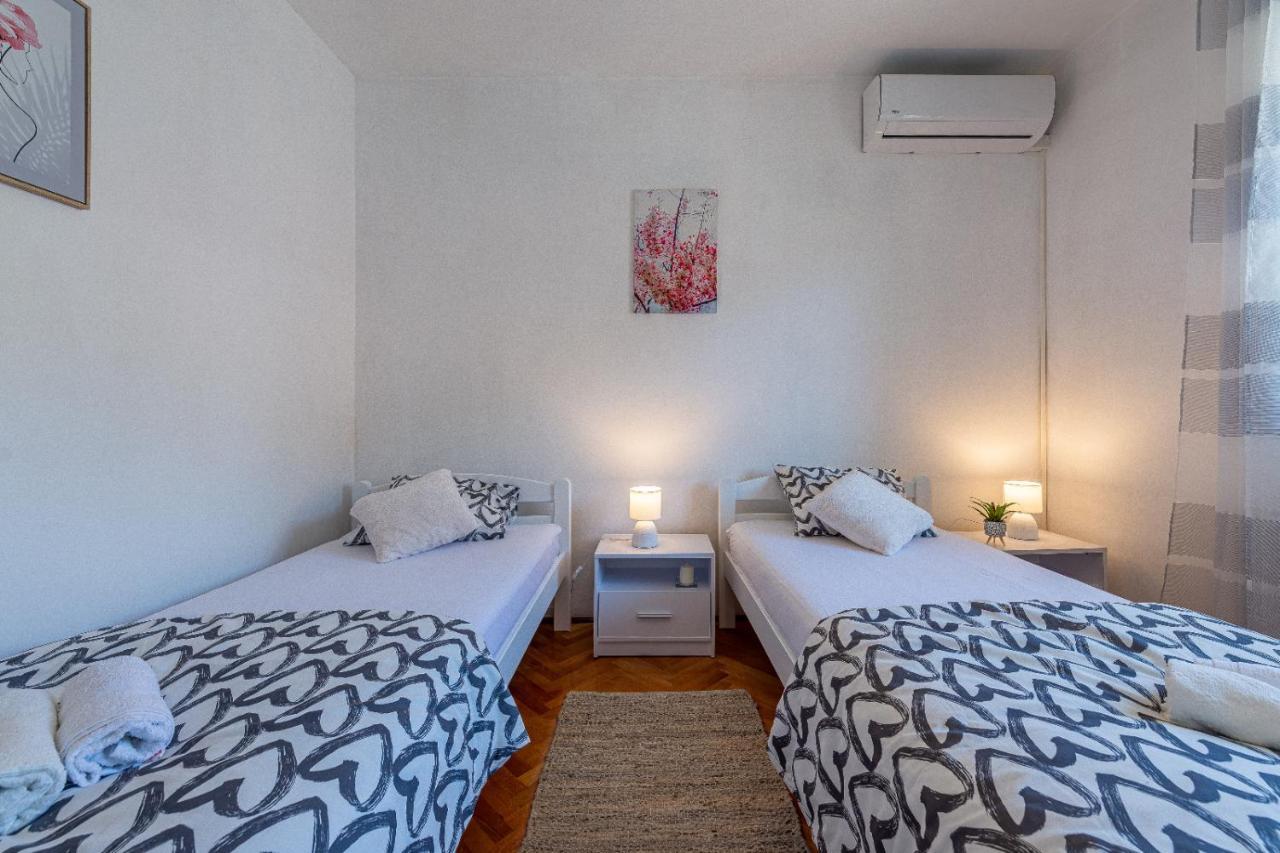 Apartments Dida Frane In Sibenik Exterior photo