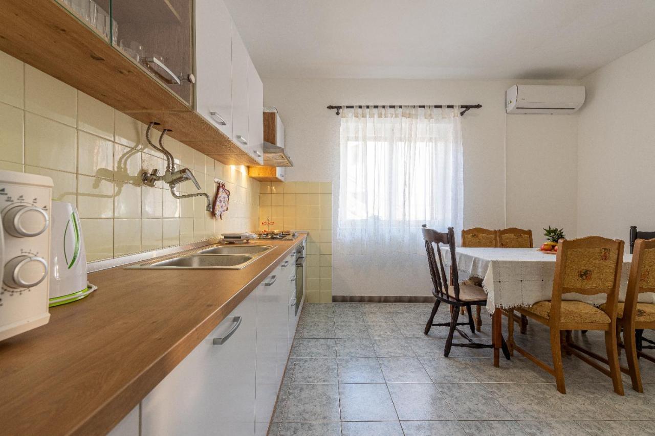 Apartments Dida Frane In Sibenik Exterior photo